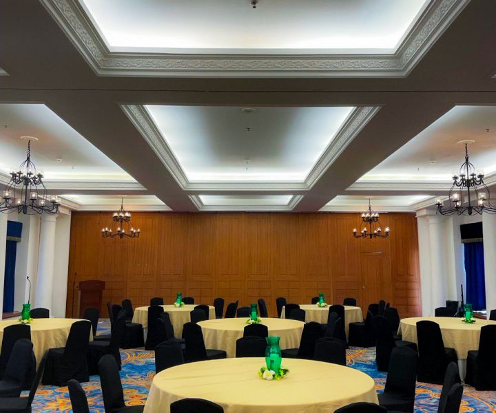 Meeting Auditorium Round 5